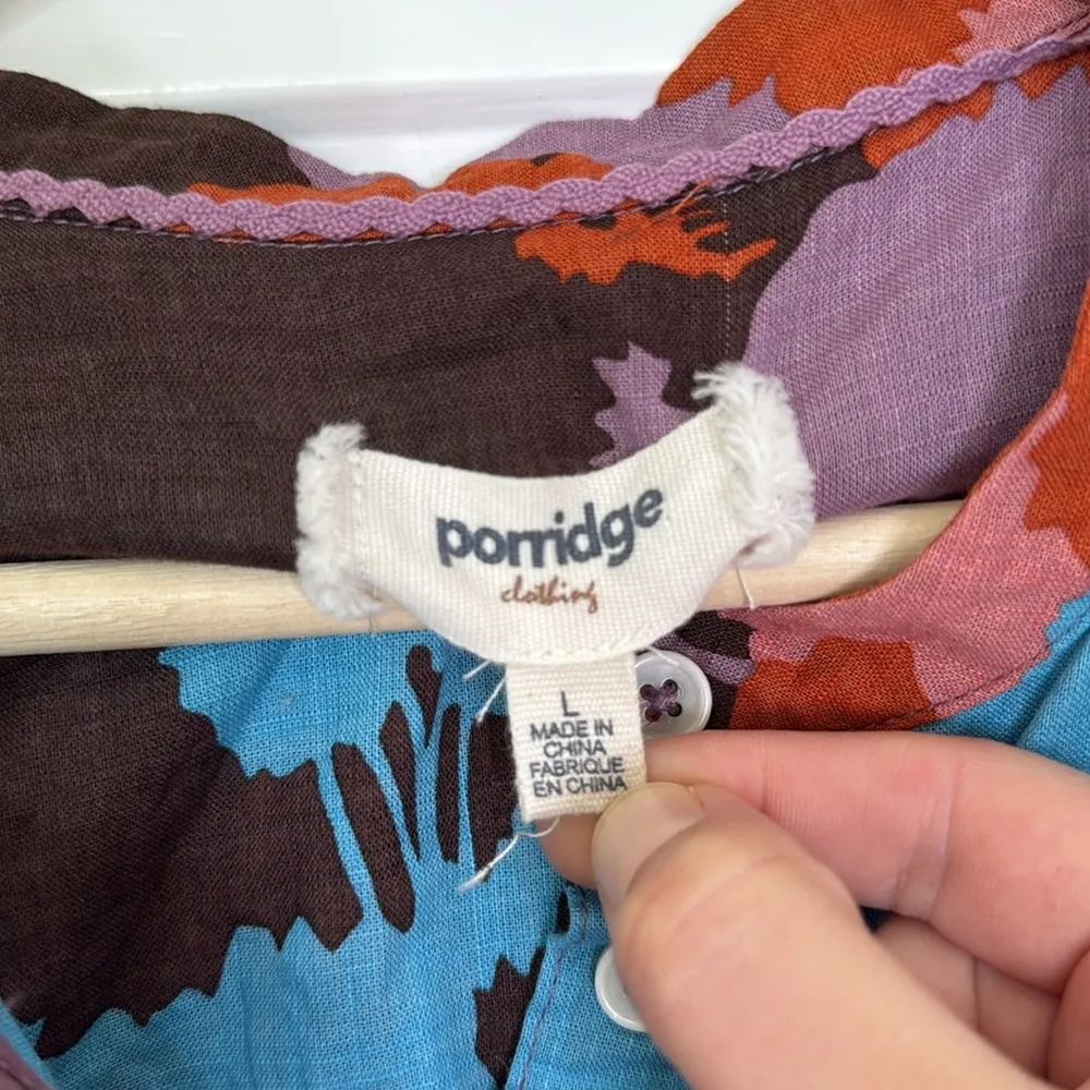 Anthropologie Porridge bright print lightweight cotton button down blouse Brown Size L - Image 4