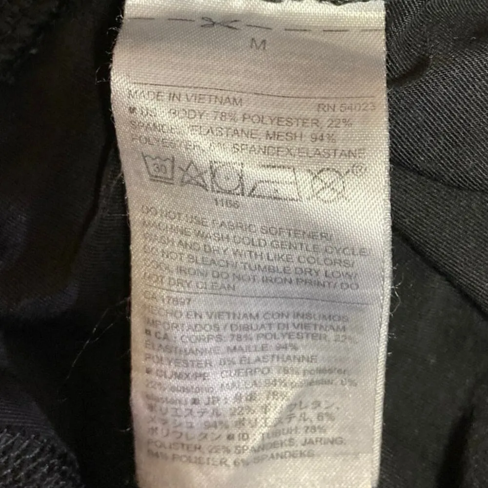 Old Navy Active Black Low Rise Activewear Yoga Pockets Fitness Tight Legging M - Image 5