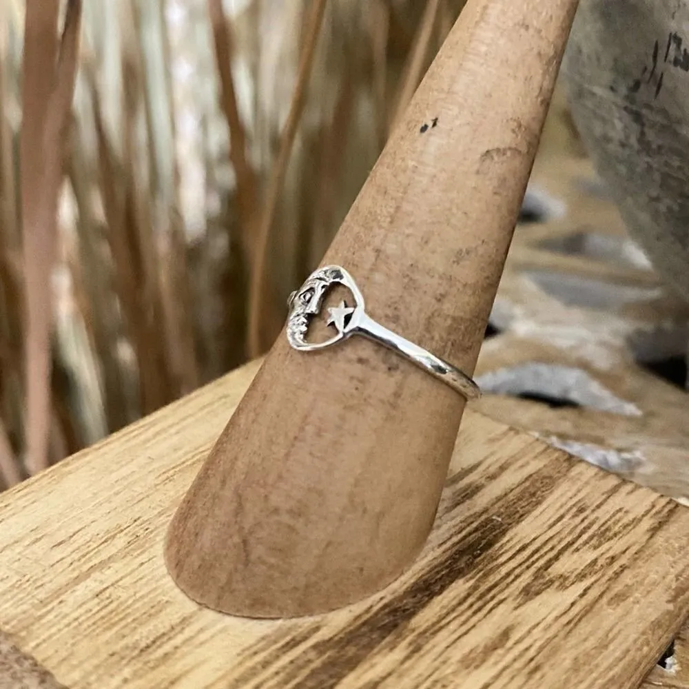Moon and Star Solid Sterling Silver Ring Size 7,8,9 Silver - Image 4