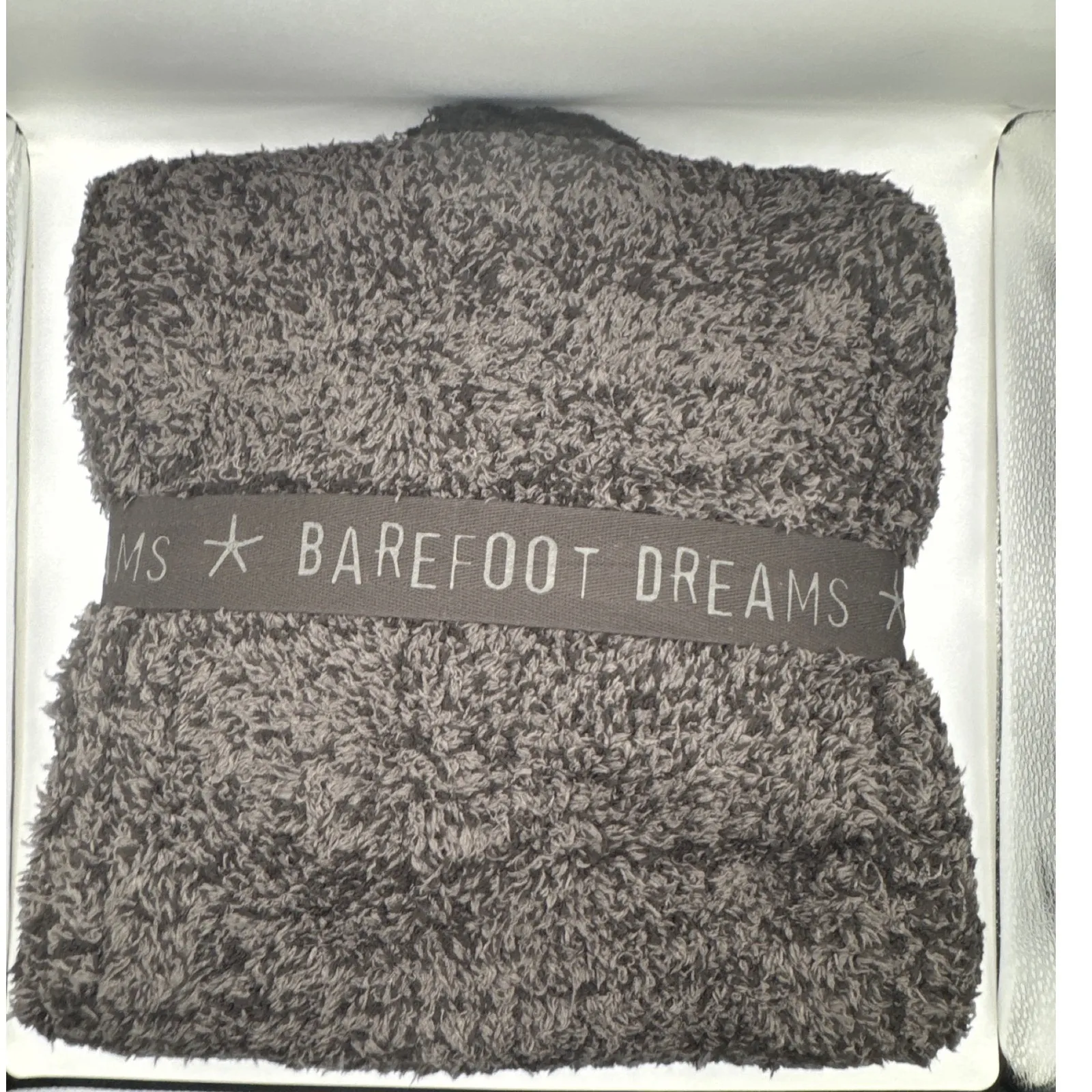 Barefoot Dreams CozyChic Pom Pom Beanie & Scarf Set Espresso Cocoa NWT - Image 4