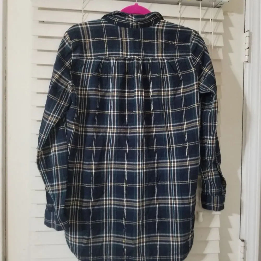 Loft S "the softened shirt" half button Pull Over button Down - Image 4