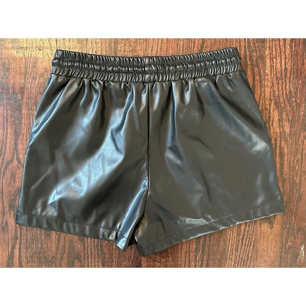 Altar'd State Altered State Chic Black Pleather Shorts Size Small - Image 2