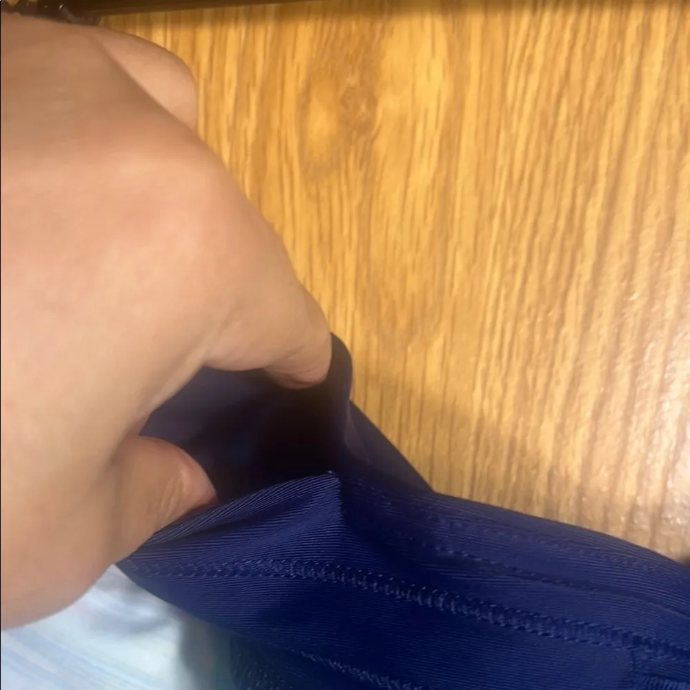 Colorful Striped Women's Shorts Blue Size 12 - Image 7