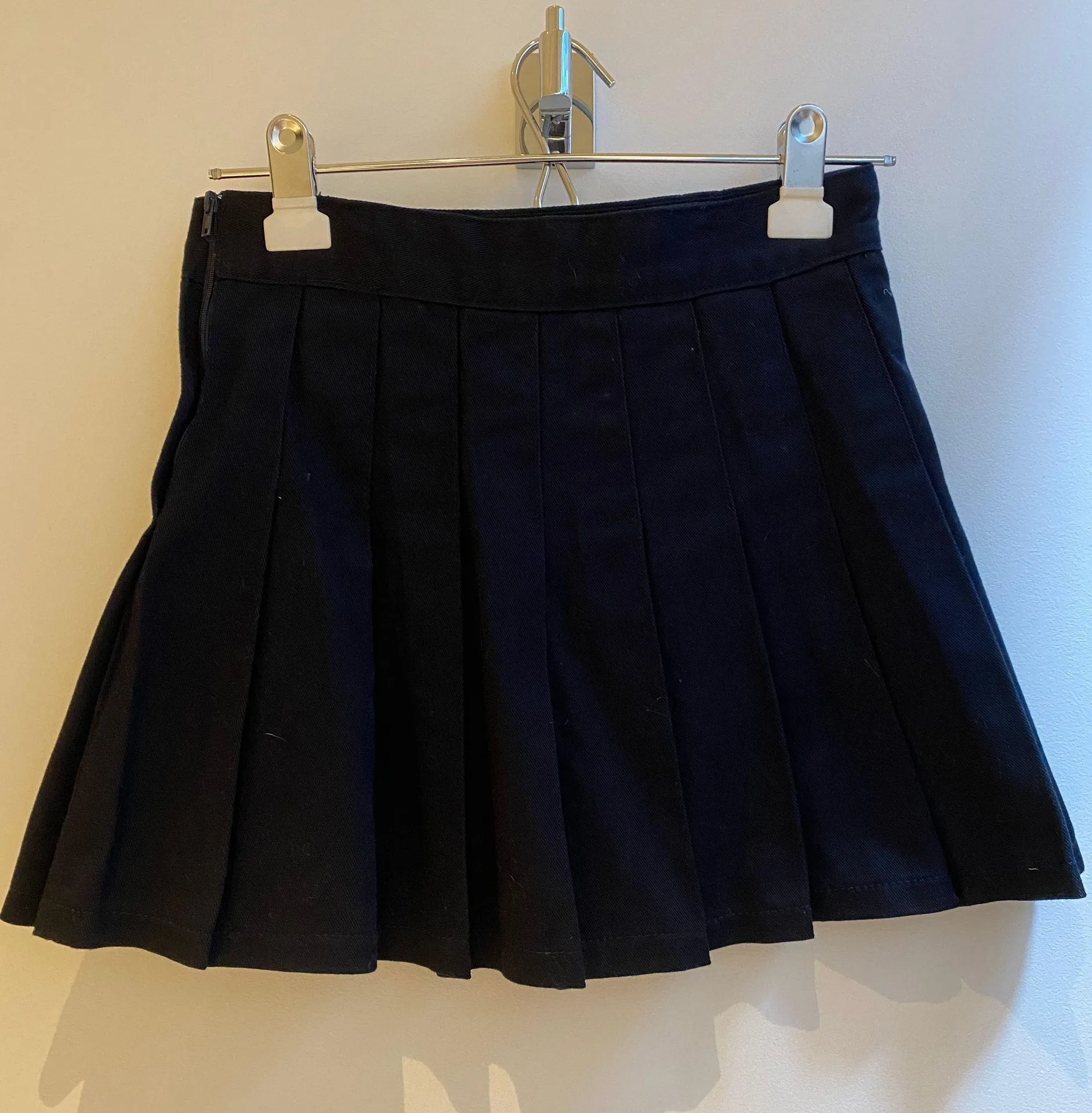 Brandy Melville Navy  Pleated Skirt - Image 2
