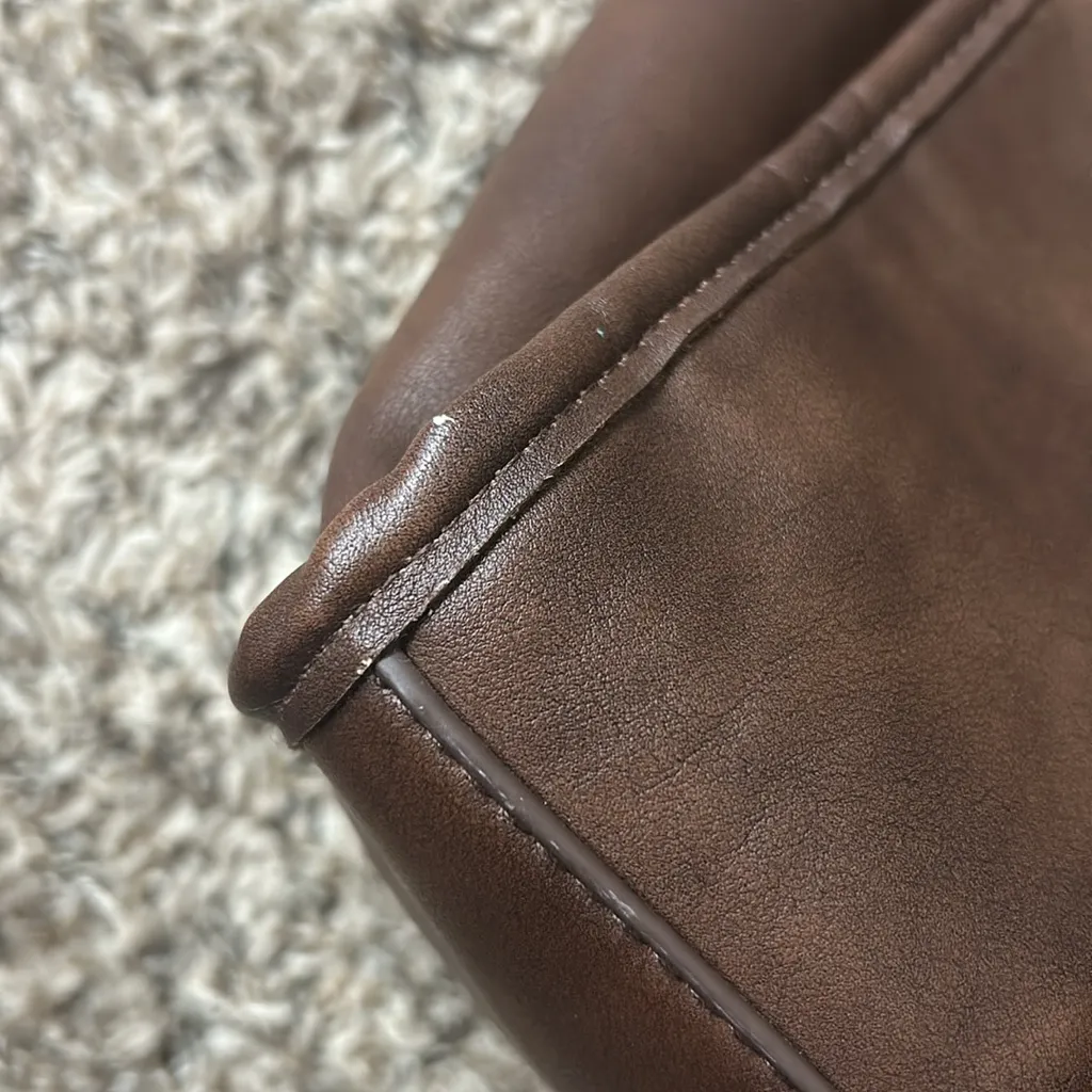 Universal Thread Large Zip Top Closure Tote Handbag Faux Leather Brown - Image 10