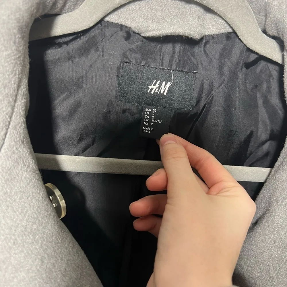 H&M Women’s Grey Double Breasted Pea Coat - Image 5