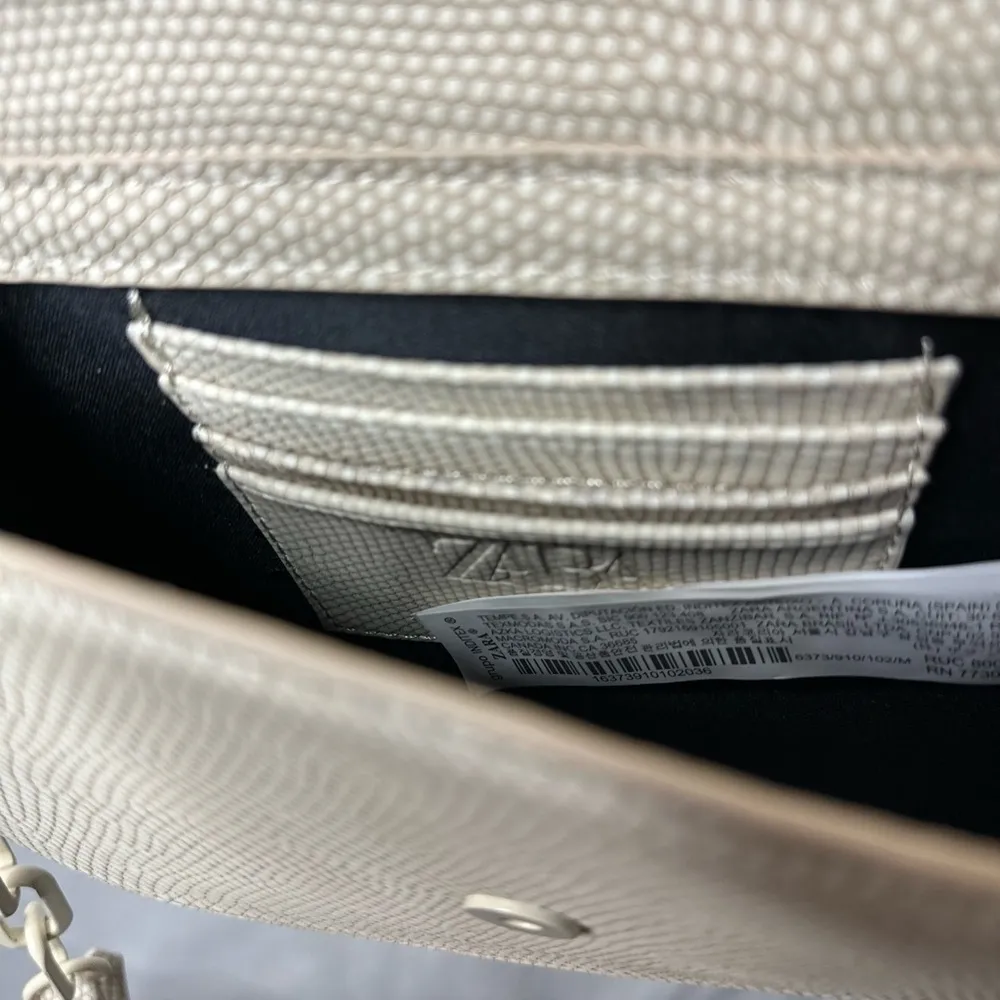 Zara Off White Embossed Flap Close Micro Mini Crossbody Bag Purse - Image 7