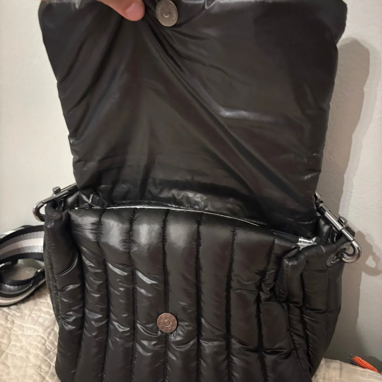 THINK ROLYN BLACK BAR BAG CROSSBODY - Image 2