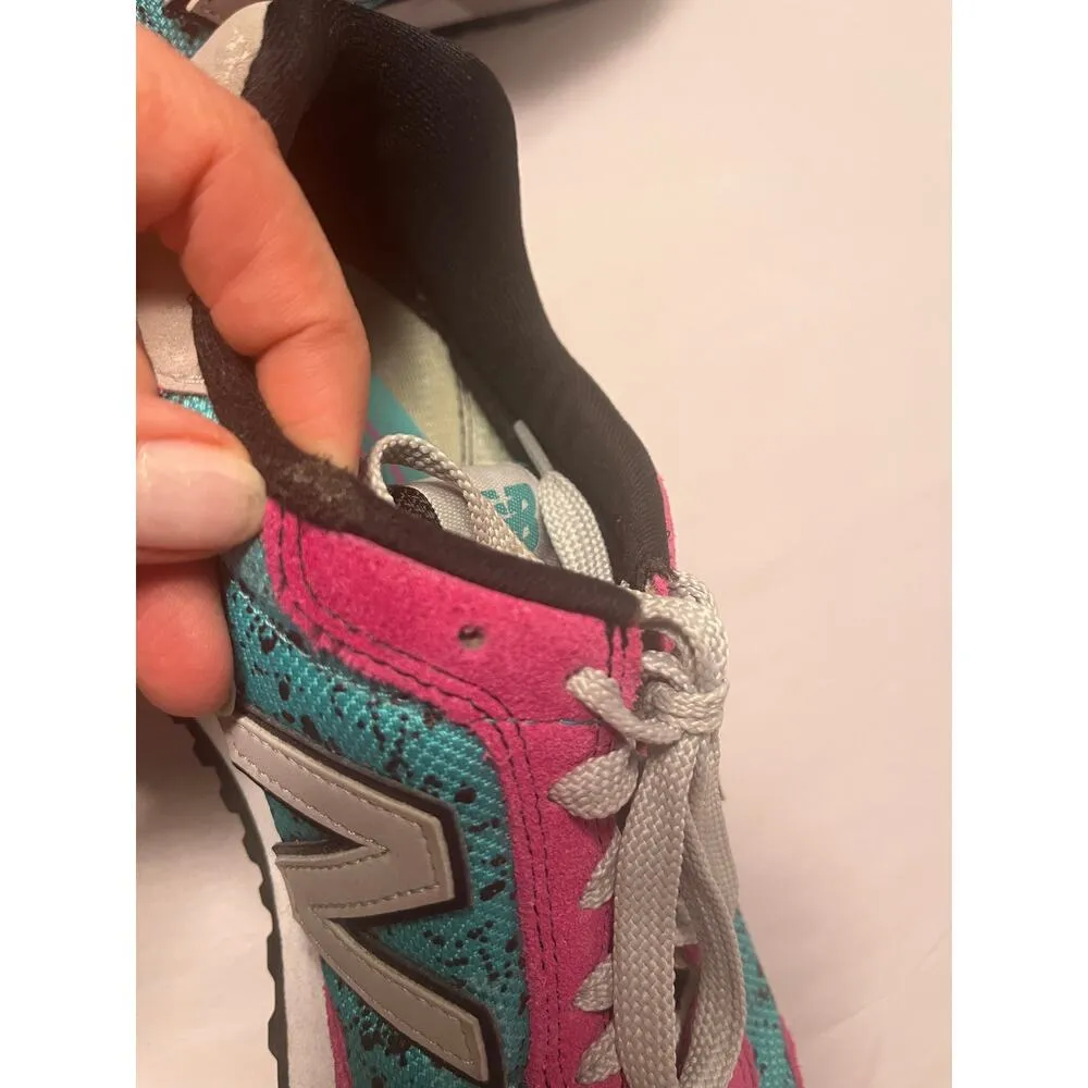 New Balance X UO 515 Airbrush Graffiti Running Sneaker Teal & Pink Women's sz. 8 - Image 11