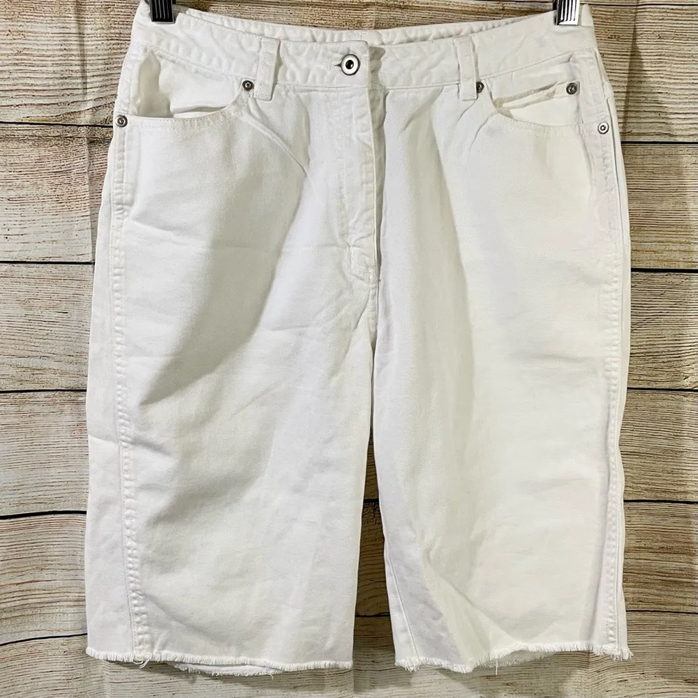 Emanuel Ungaru denim white  shorts with pockets raw hem womens Size 10/44 - Image 7