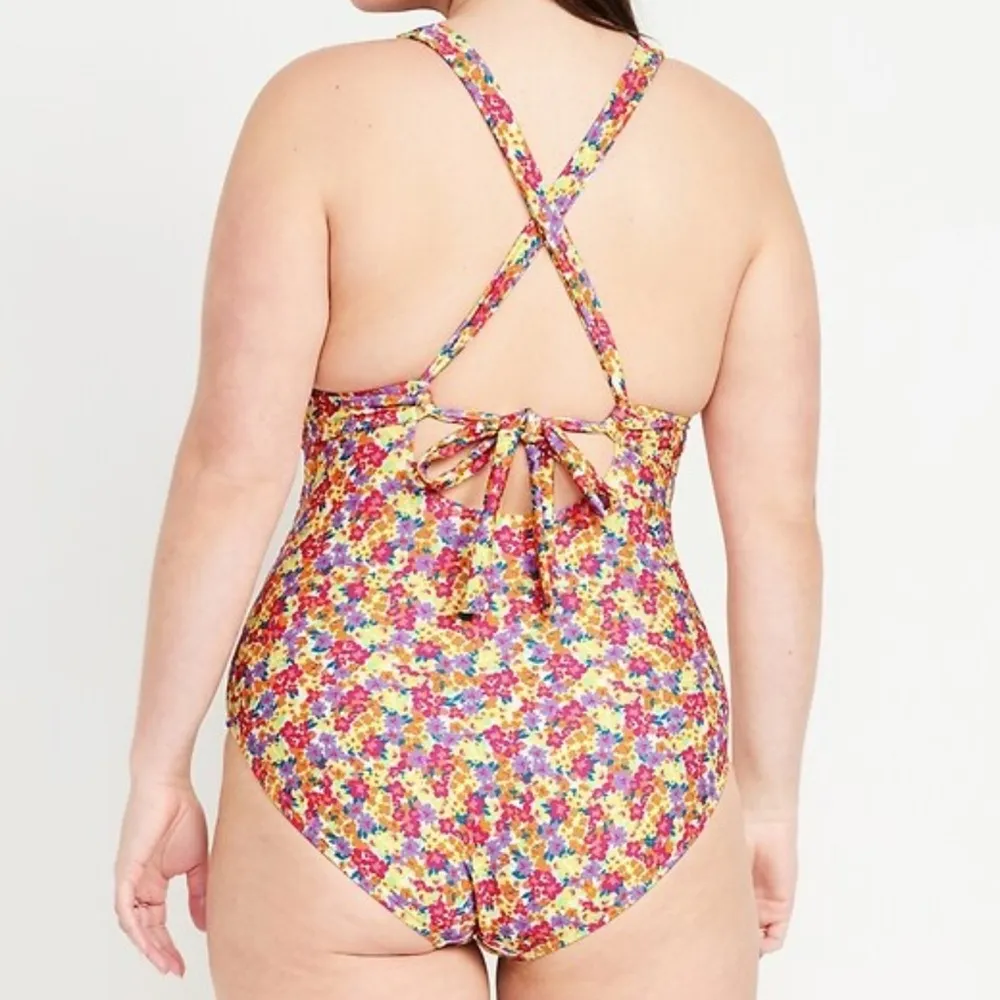 Old Navy Womens One Piece Swimsuit V-Neck Tie Back Ditsy Floral Size XXL - Image 9