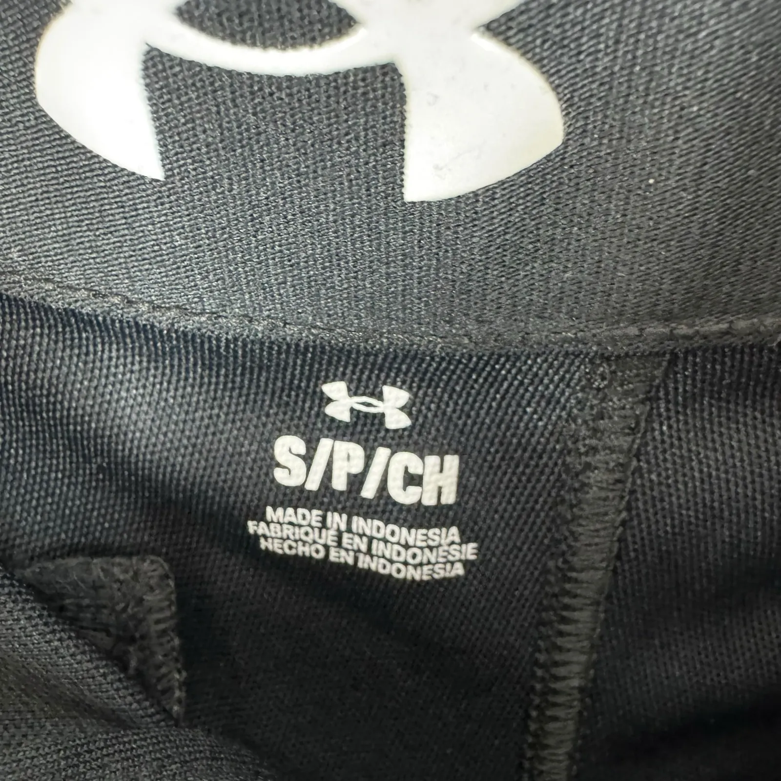 Under Armour NWT Black Cropped Loose Baseball Pants Women's Size S - Image 4