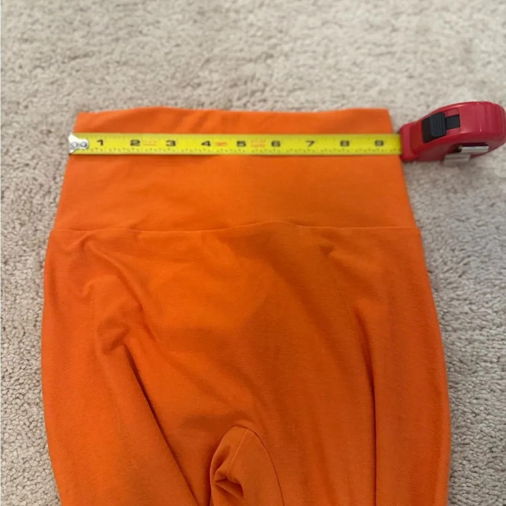 Bombshell Sportswear leggings!  Cross listed on Mercari! - Image 4