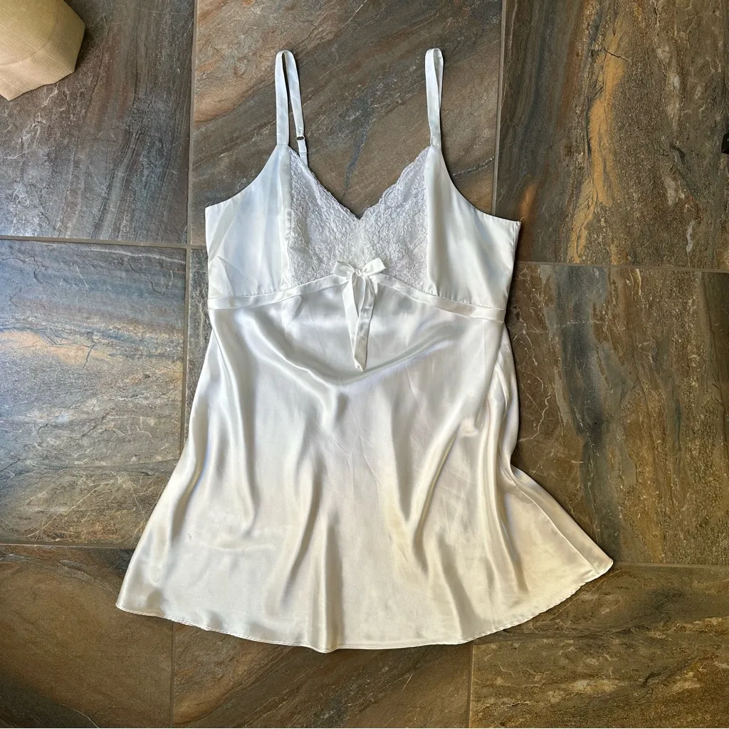 Jones New York Silky Babydoll Chemise Women's Size 2X White Lace Bridal - Image 9