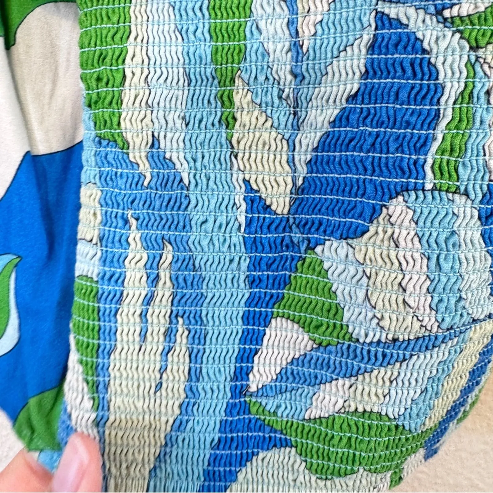 Maeve Anthropologie Blue Green Floral Crop Top Womens XSP Ruffled Pleated Shirt - Image 4