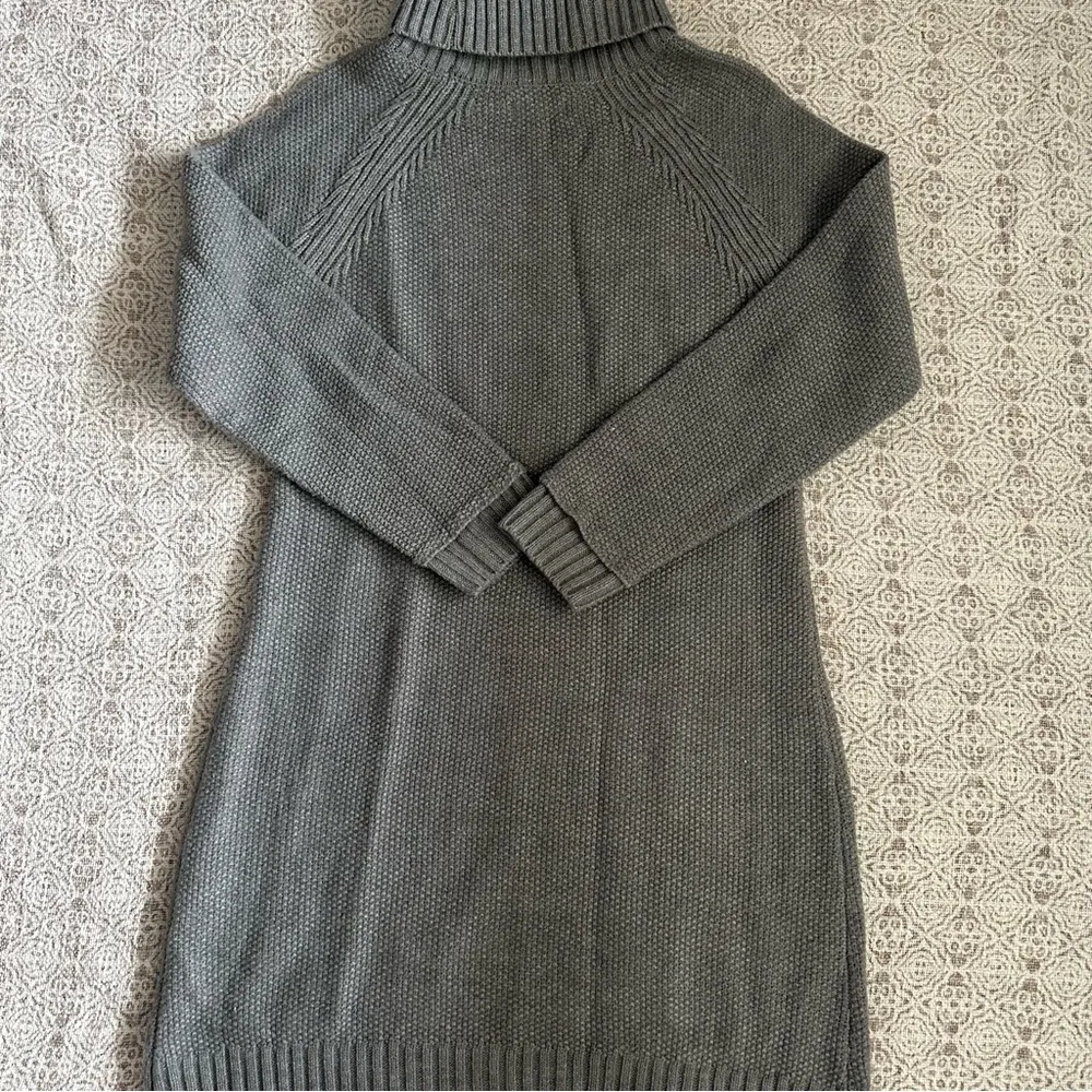 Eliza J Grey Cable Illusion Knit Turtleneck Sweater Dress - Image 8