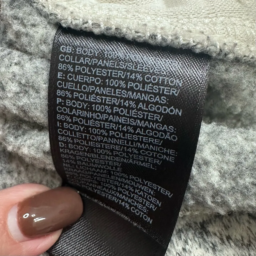 The North Face Gray and Cream Zip-Up Jacket Size Medium - Image 9