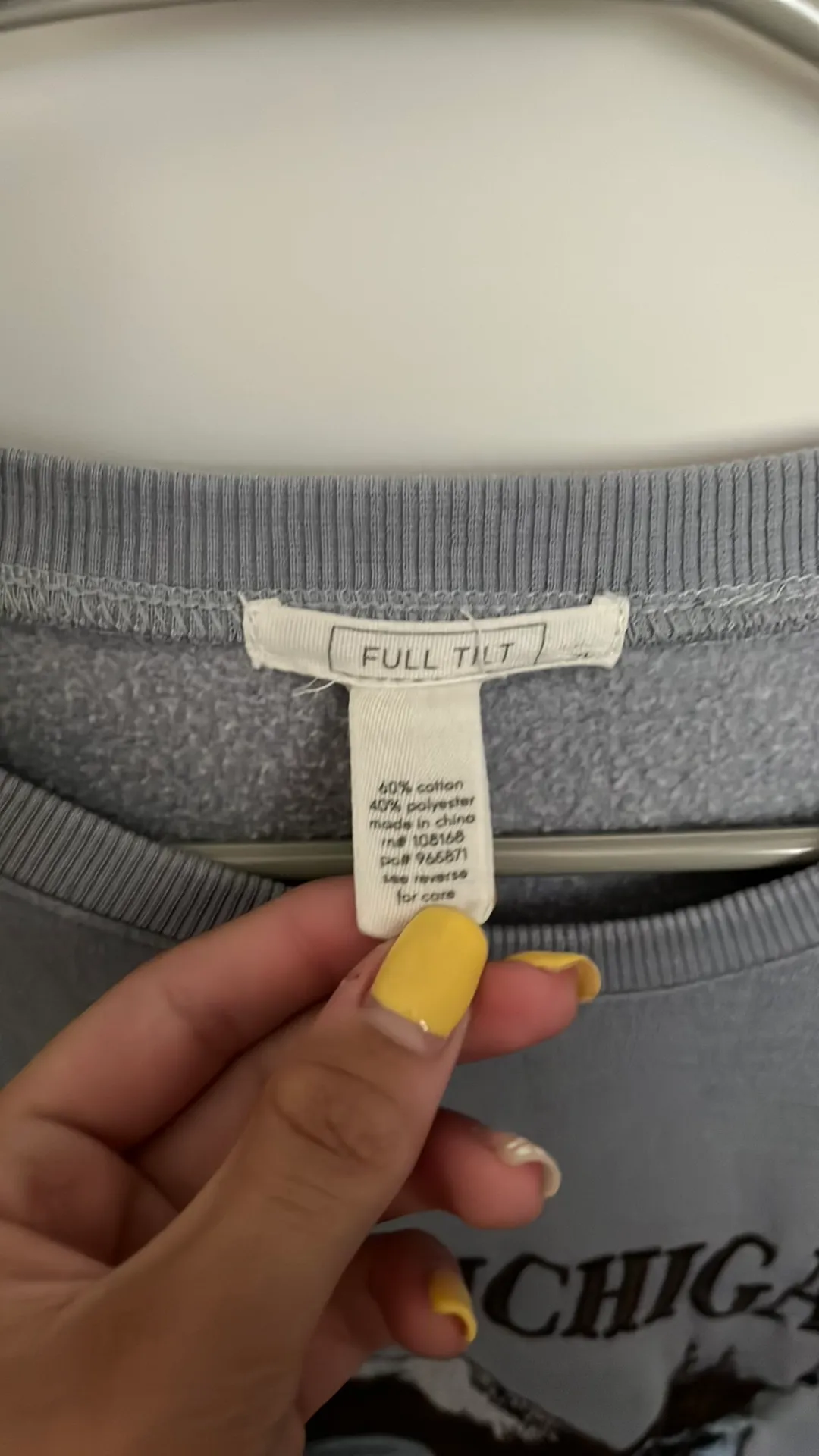 Tilly's  Sweatshirt  - Image 3