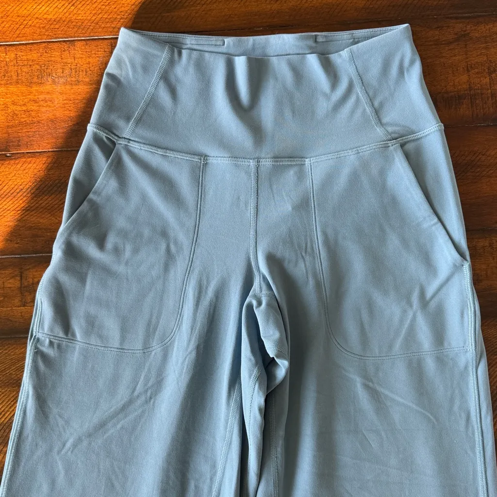 Lululemon Aline cropped wide leg pants - Image 5