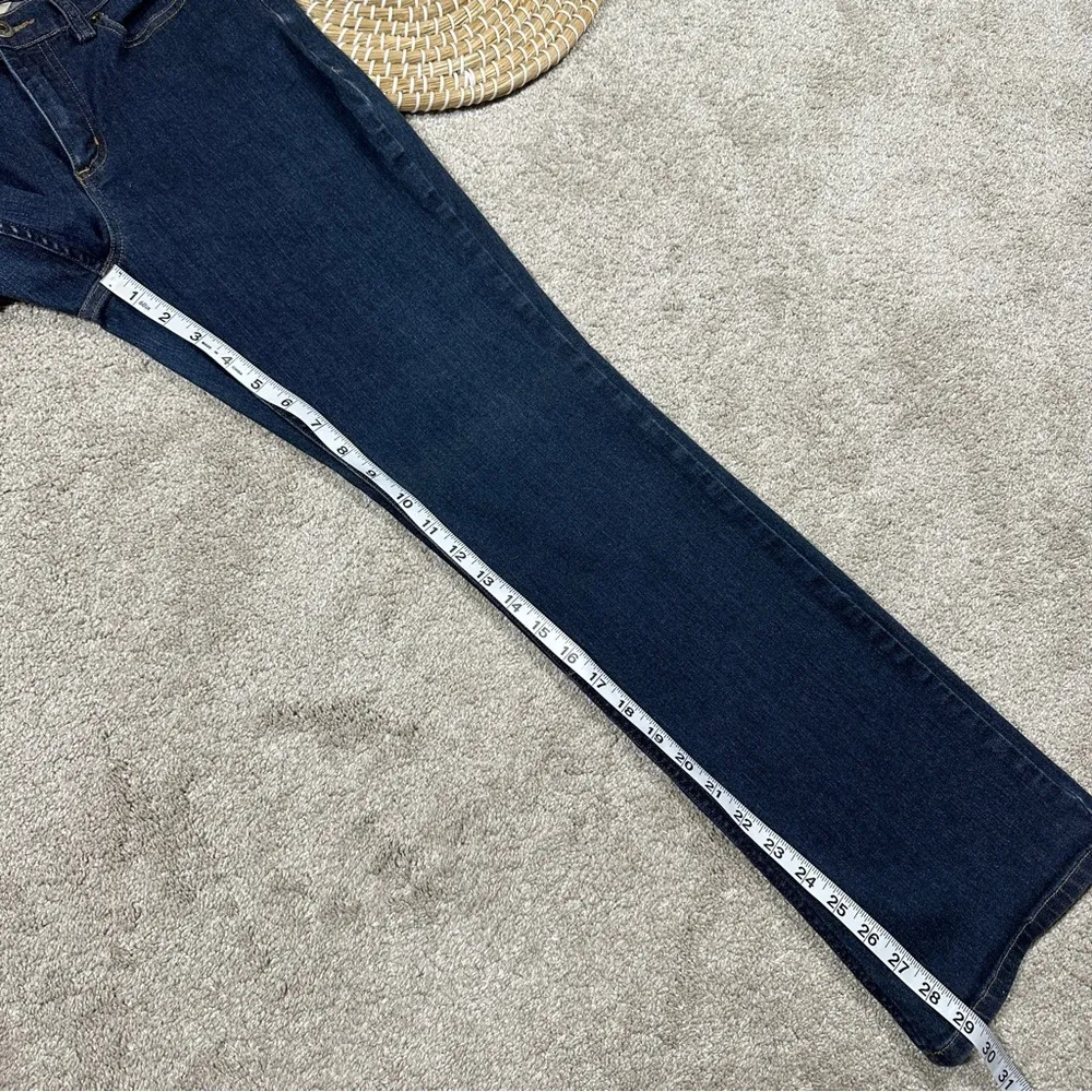 Duluth Trading Co Women's Daily Denim Bootcut Jeans Mid Rise Medium Wash 8X31 Blue Size 8 - Image 15