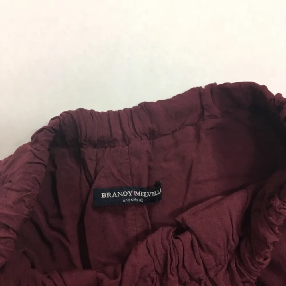 Brandy Melville Burgundy Skirt - Image 5