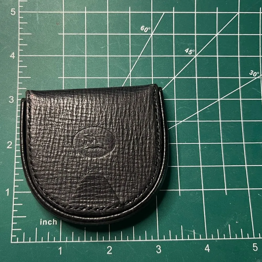 Burberry’s vintage textured Black Leather coin pouch with logo - Image 7