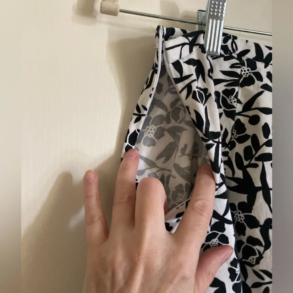 Hillard & Hanson White with Black Floral Sheer Black Lace at Hem Flare Skirt #R - Image 5