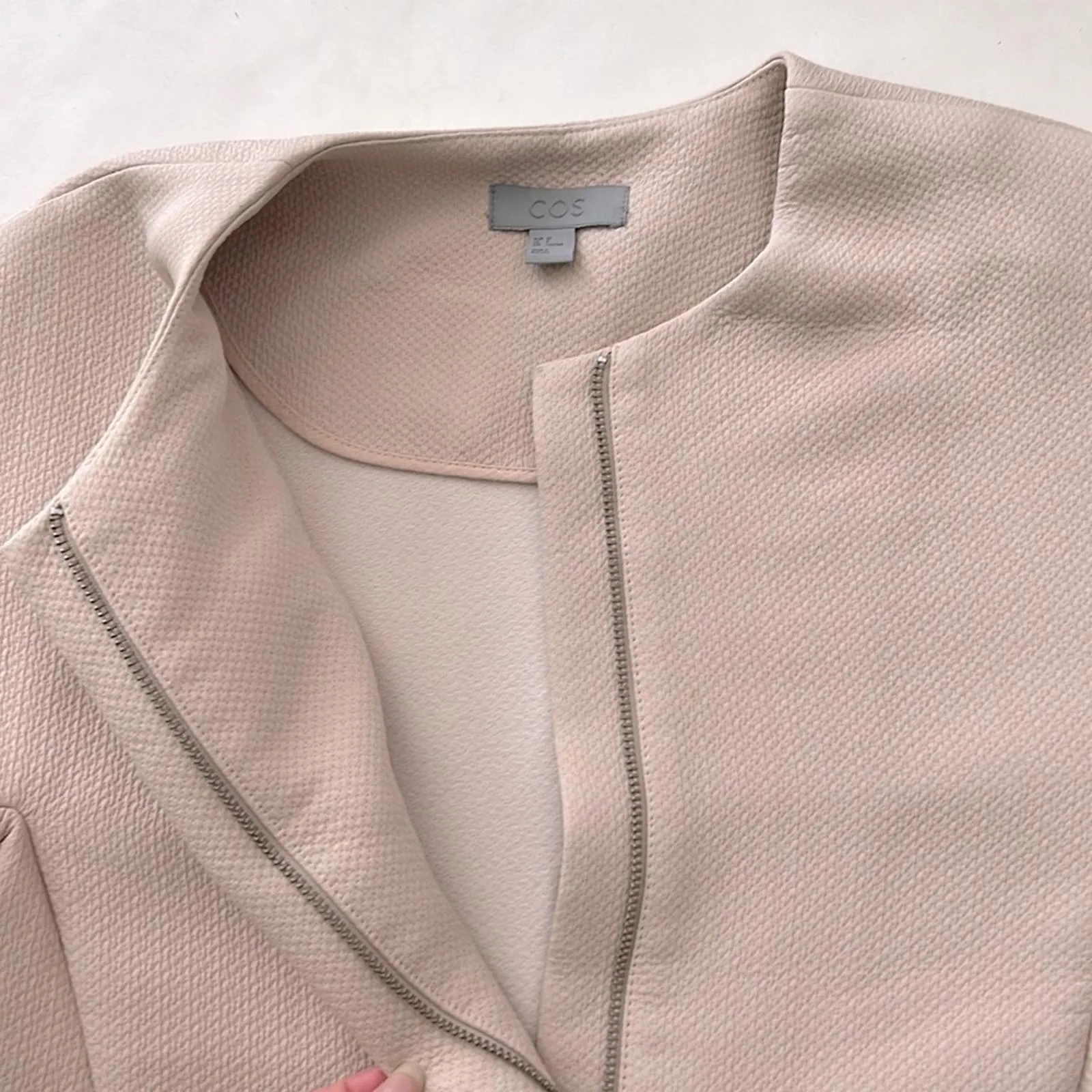COS Zip Up Structured Short Sleeve Jacket Blouse Light Pink US 2 $150 - Image 2