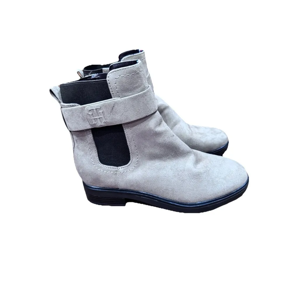 Beige Chelsea Style Ankle Boots Size 7.5 NEW Equestrian Old Money Classic - Image 3