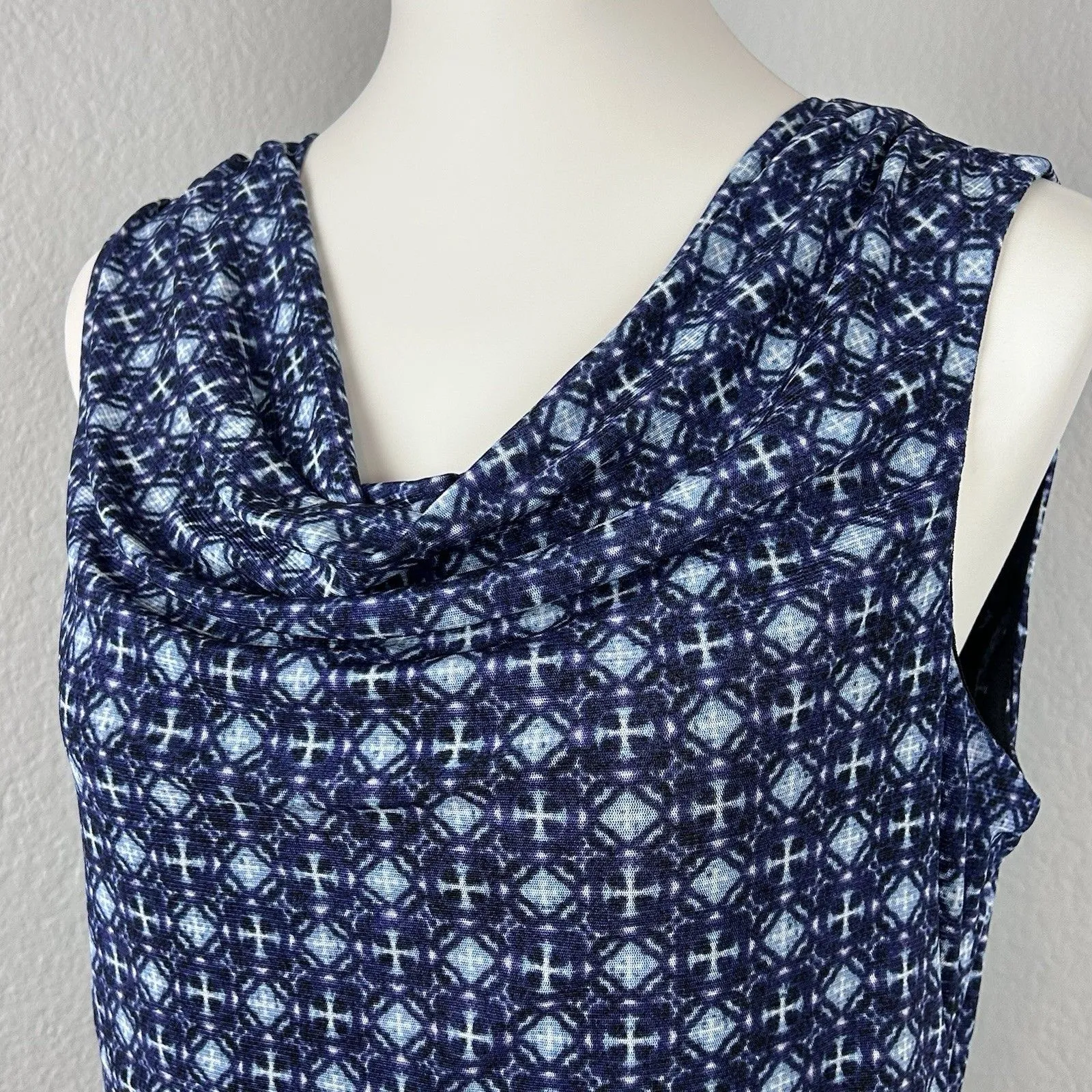 Cable & Gauge Women's Geometric Blue Squares Blouse Top Sleeveless XL - Image 2