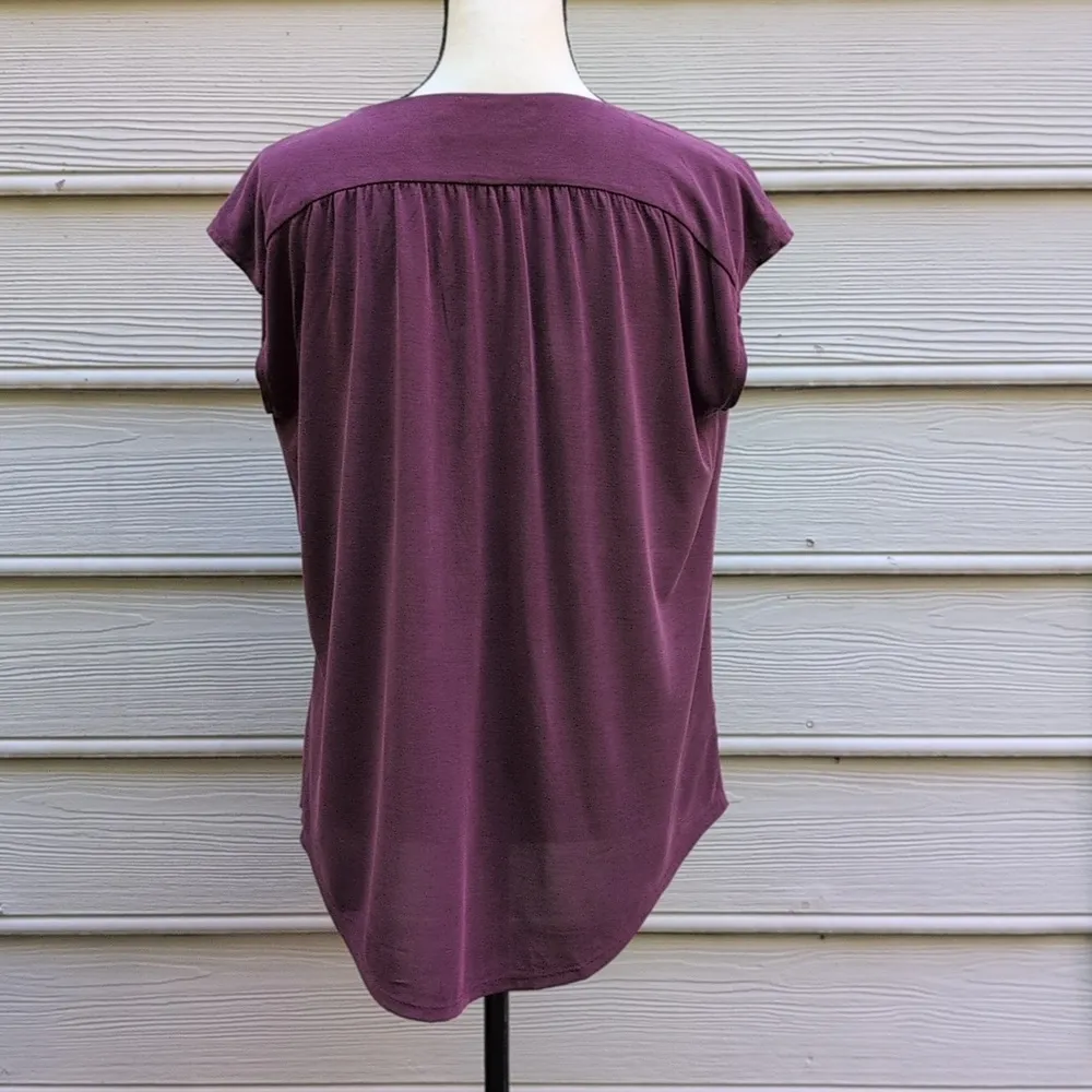 Loft Slitneck Sleeveless Top | Loft Loose fit  Sleeveless Shirt - Image 5