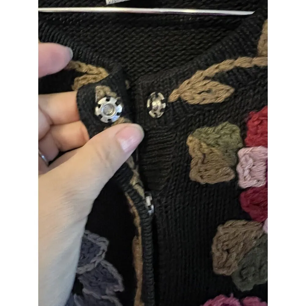 Vintage 80s Imari Granny Sweater Vest Womens M Black Crochet Flowers Boho Artsy Size M - Image 4