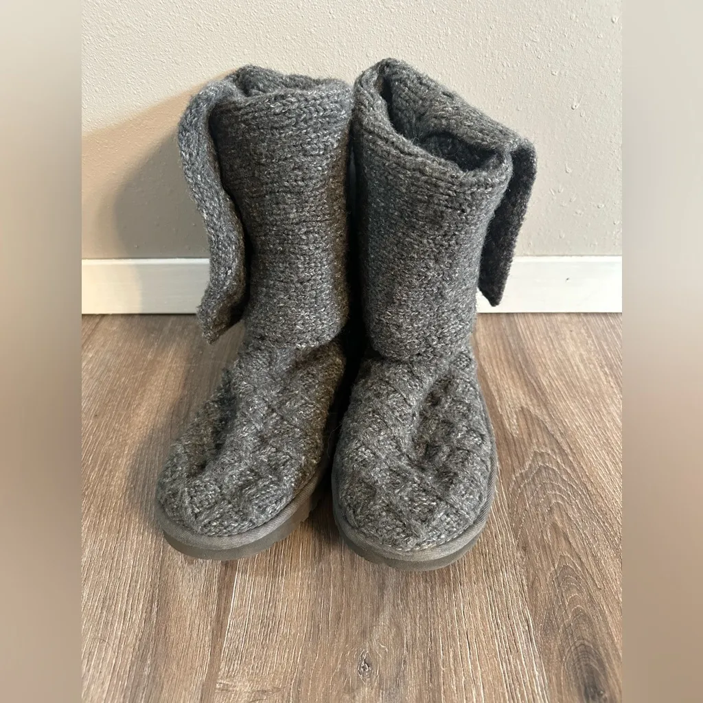 UGG  Knit Tall Boot Grey With Buttons - Image 2