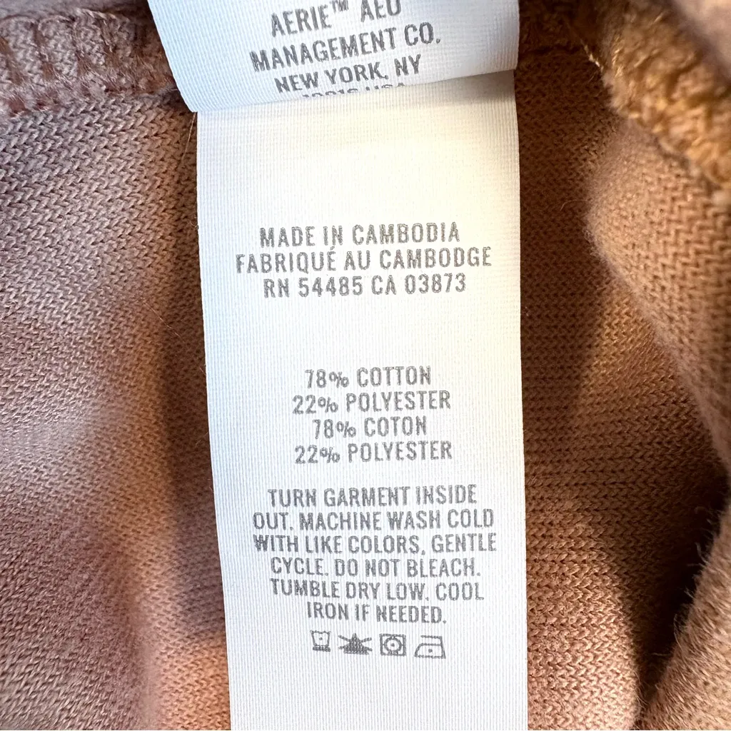 Aerie REAL Obsessed Velour High Waisted Kick-It Flare Pant in Toasty Medium - Image 9