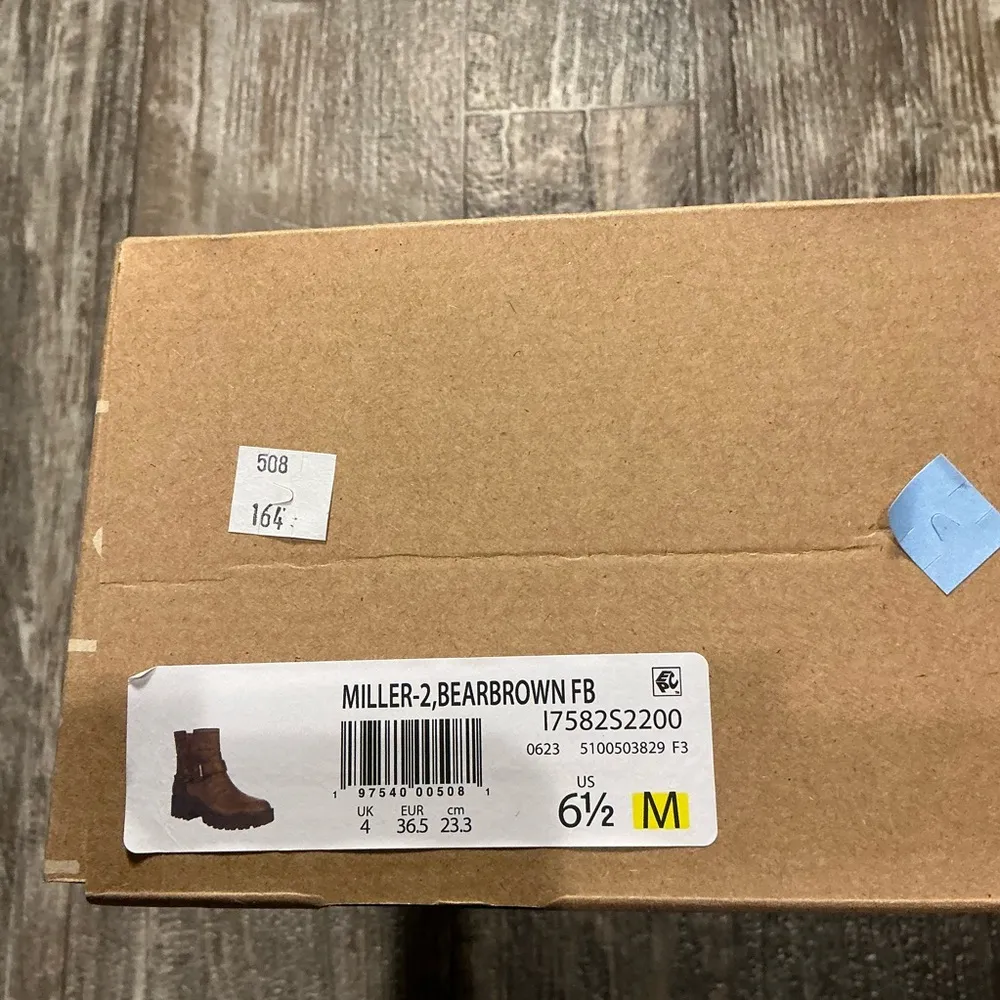 Zodiac  Tan Ankle Boots with Buckle Size 6.5 - Image 9