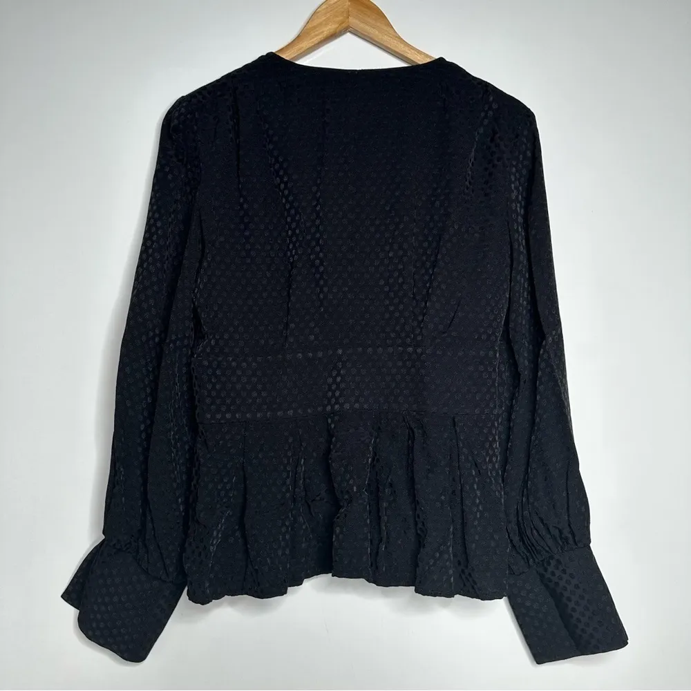 Something Navy Black Jacquard Dot Long Sleeve Blouse Size Medium - Image 9