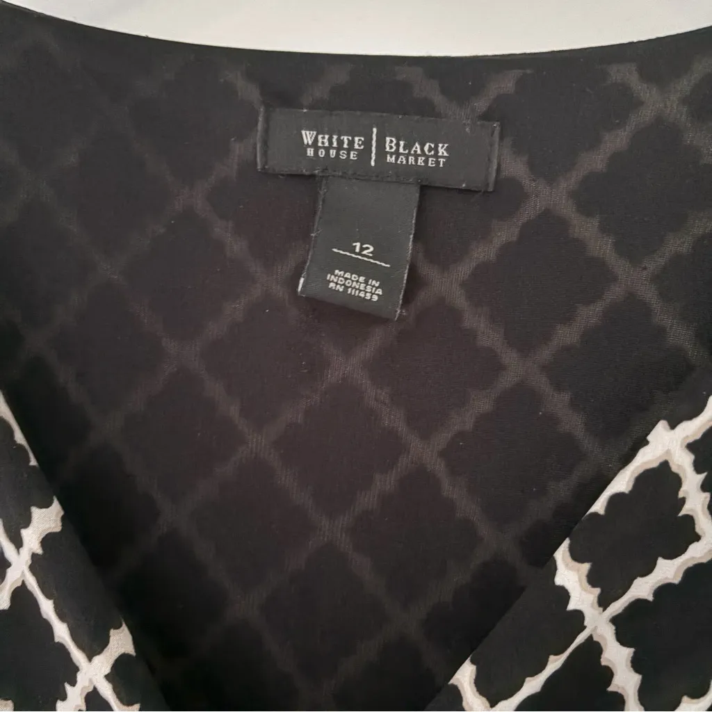 White House Black Market Diamond Lattice 3/4 sleeve dress Size 12 - Image 3