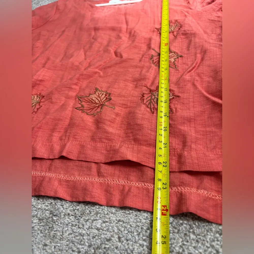 Fall Leaves Autumn Lightweight Linen Cotton Blend M/L Short Sleeve blouse Orange Size M - Image 4