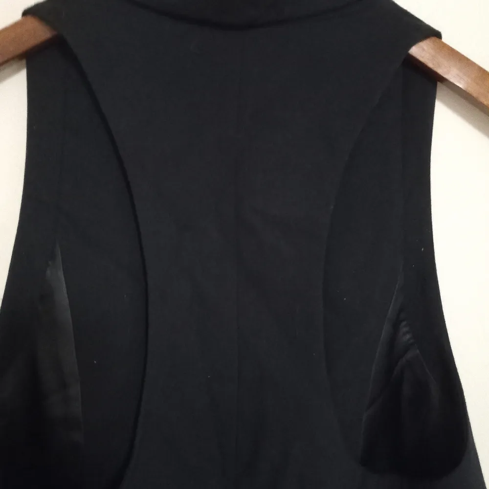 CAbi  Eclipse Vest M Black Lined Pocketed - Image 3