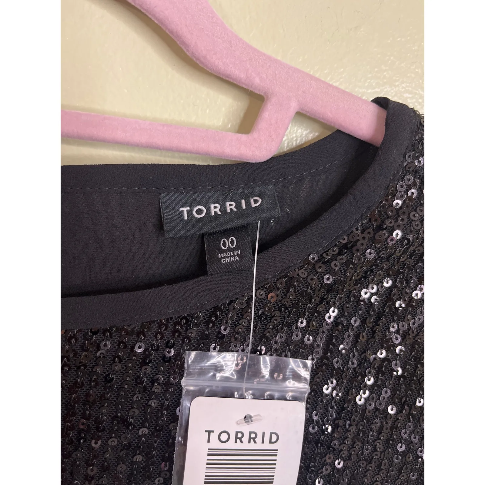 Torrid Abbey black football short sleeve sequins top, size M/L,10, MSRP $69.50 - Image 8