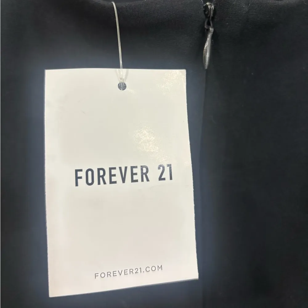 Forever 21 Cami Fitted Jumpsuit - BLACK, NWT, XL - Image 5