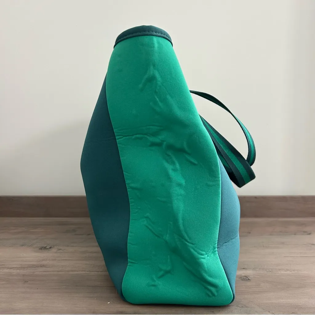 SUMMERSALT Neoprene Green Large Tote Foldable Casual Beach Pool Bag - Image 4