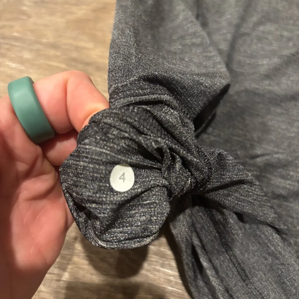 Lululemon Run: Wild Tech Tee – Performance Short Sleeve Top – Women’s Size 4 - Image 5