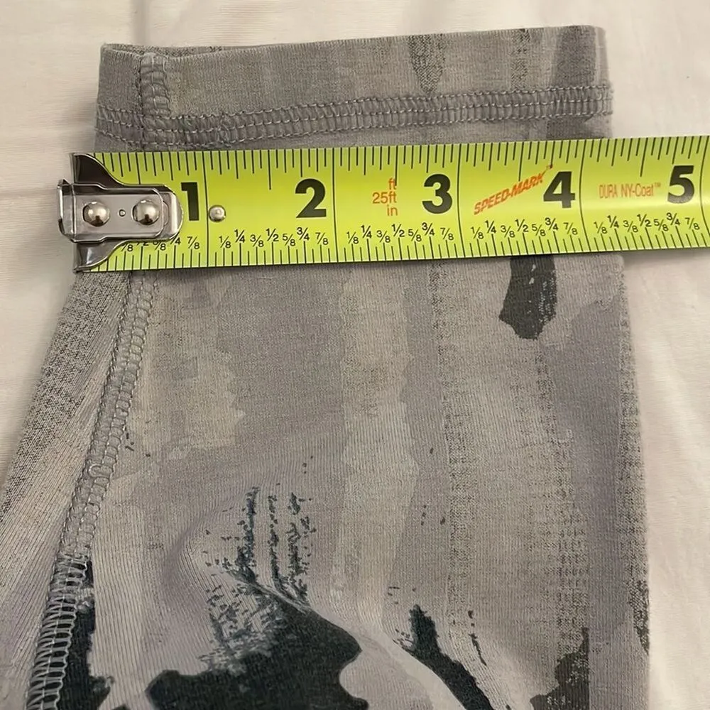 Tasc Performance Nola Cropped Grey Brush Strokes Leggings Womens Size XS - Image 10