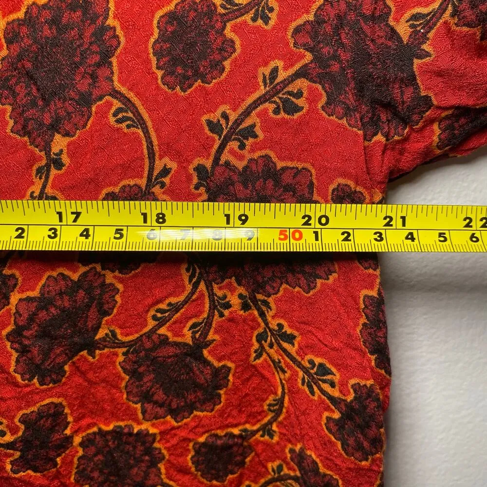 Free People Women's size XS Mia Tunic Red Floral V-neck Blouse Boho Pirate Top - Image 8