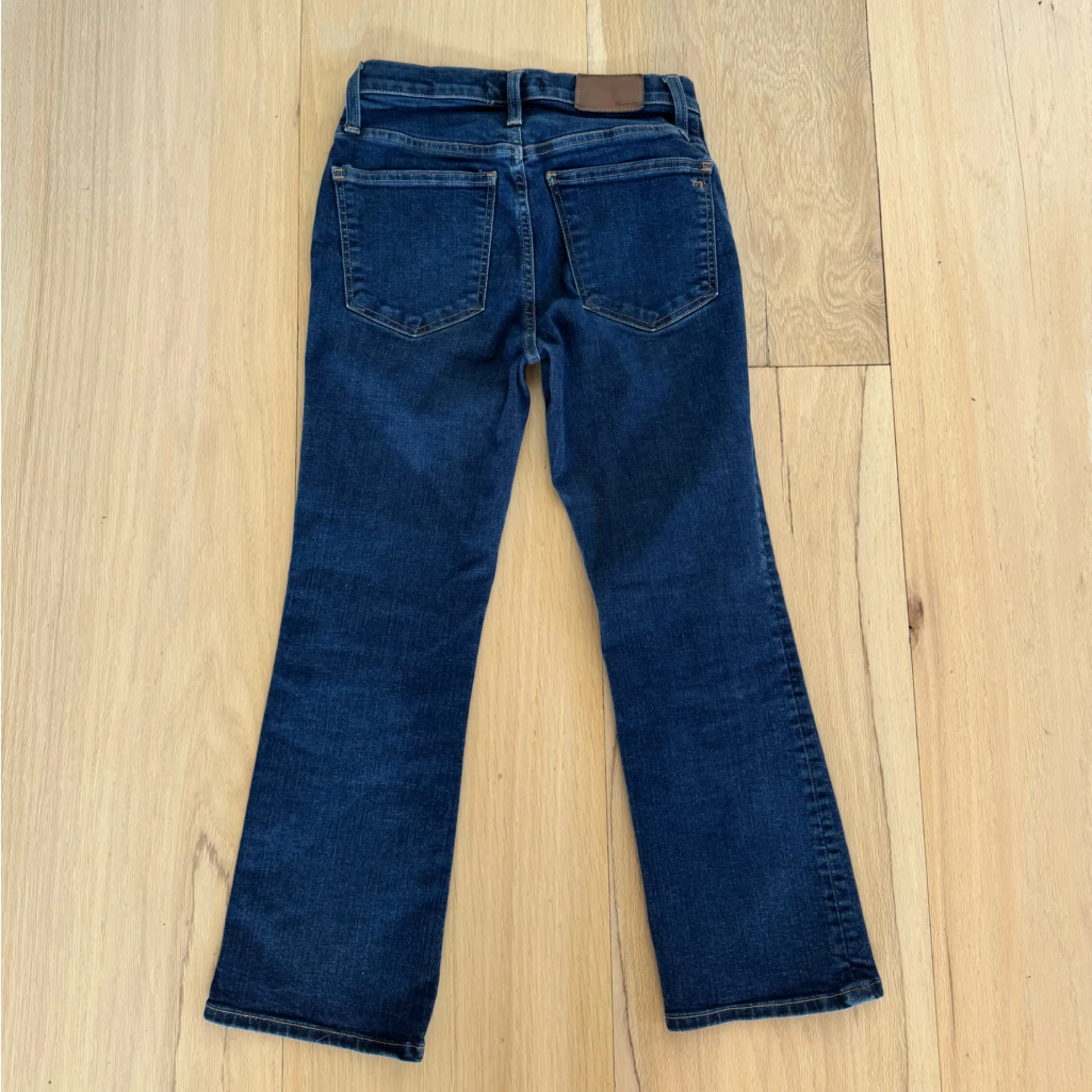 Madewell Cali Demi-Boot Jeans Size 25P - Image 6