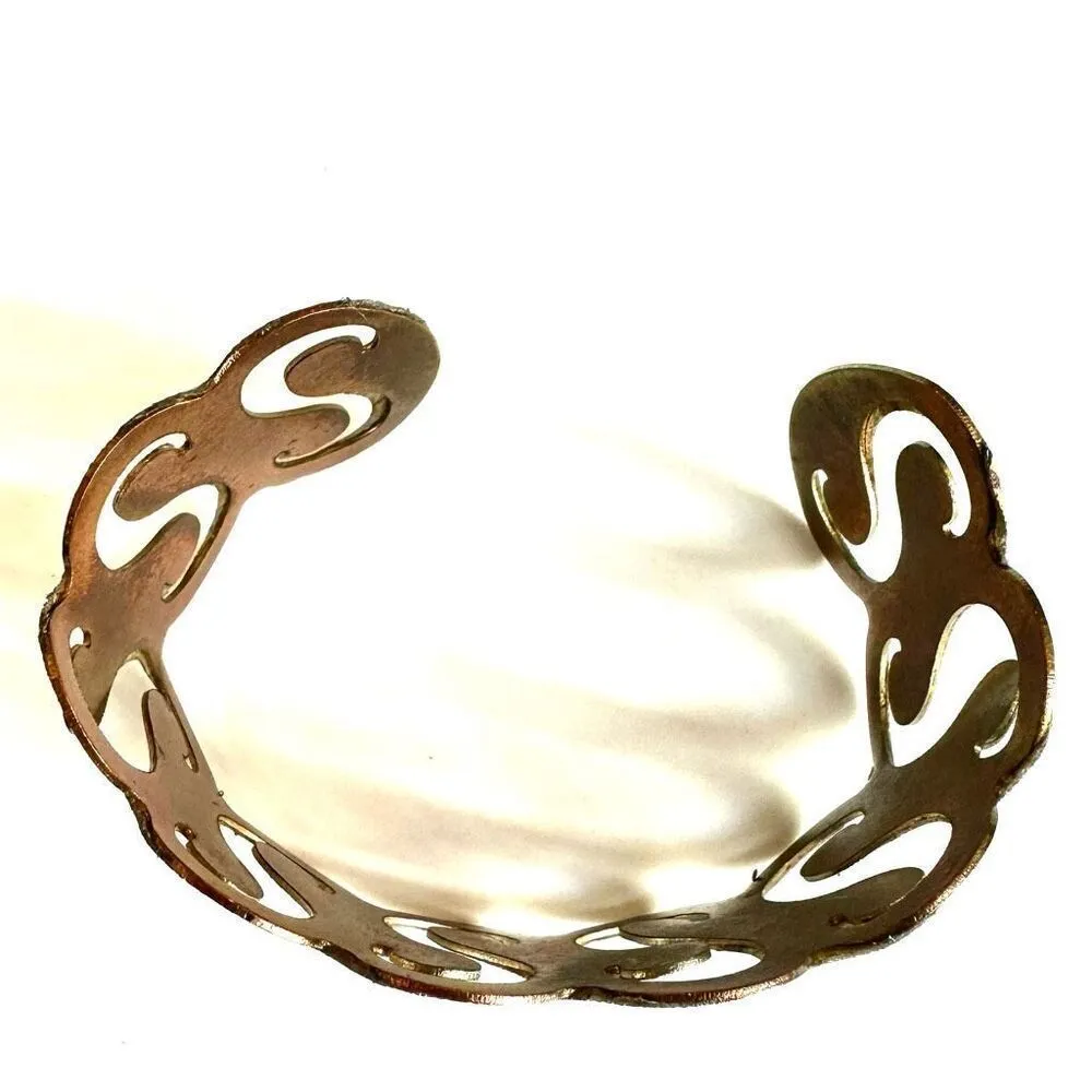 Silver gold tone wide cut out open cuff bracelet - Image 9
