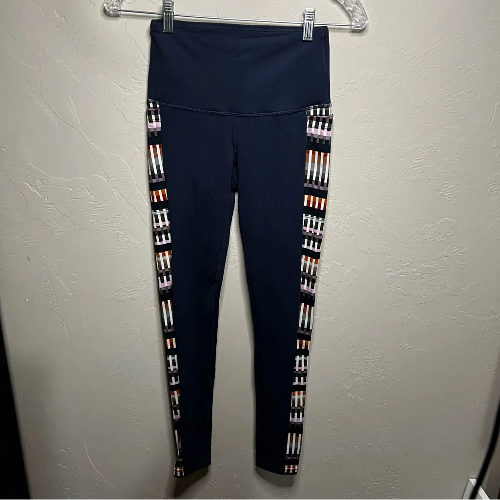 Prana Laye Nautical Tivoli Blue Yoga Tribal Side Pannel Leggings - Image 4