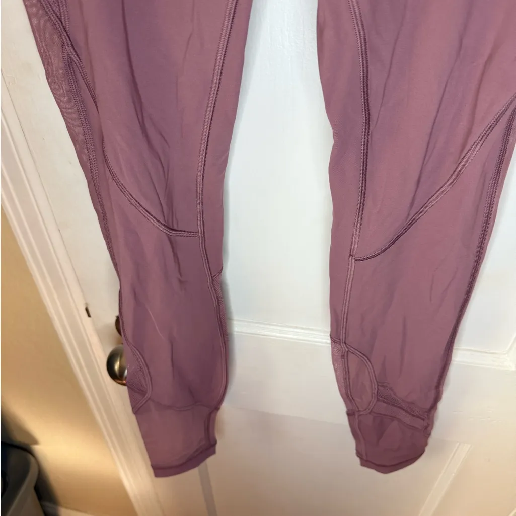 Lululemon Clear The Court Tight *28" Figue “Mauve” size 6 - Image 3