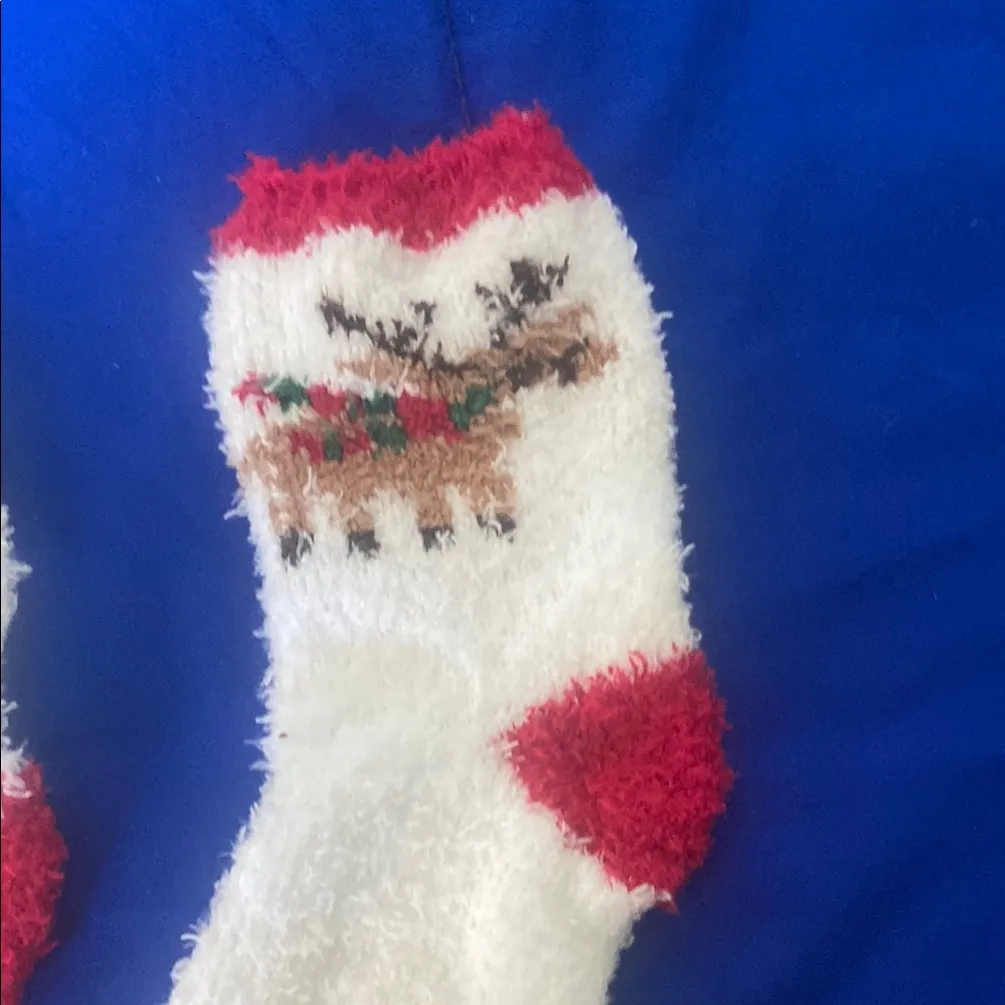 Cozy Fuzzy Reindeer Socks White Size M - Image 7